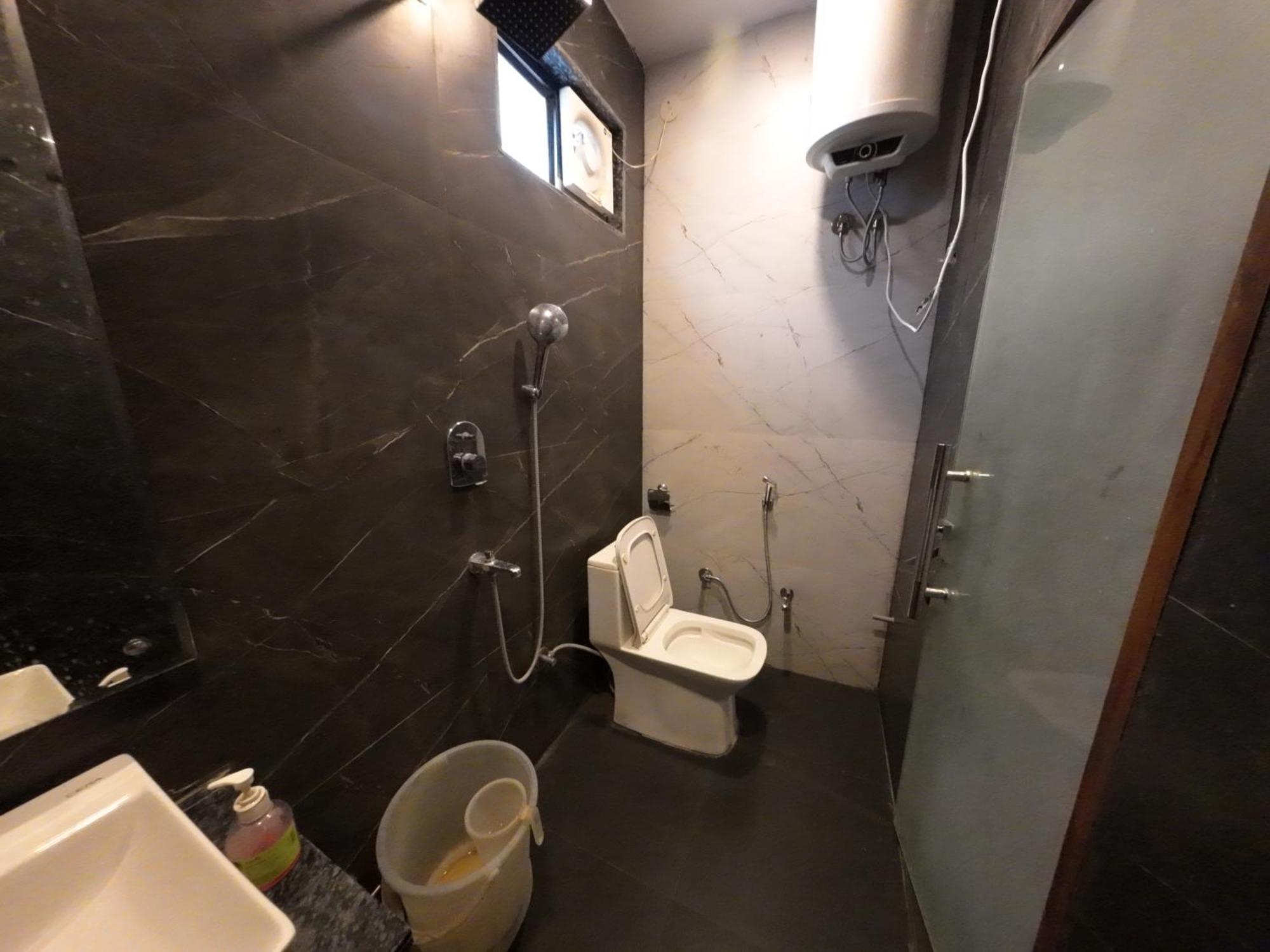 Hotel Hostel Vimal Ganga Risikés Kültér fotó