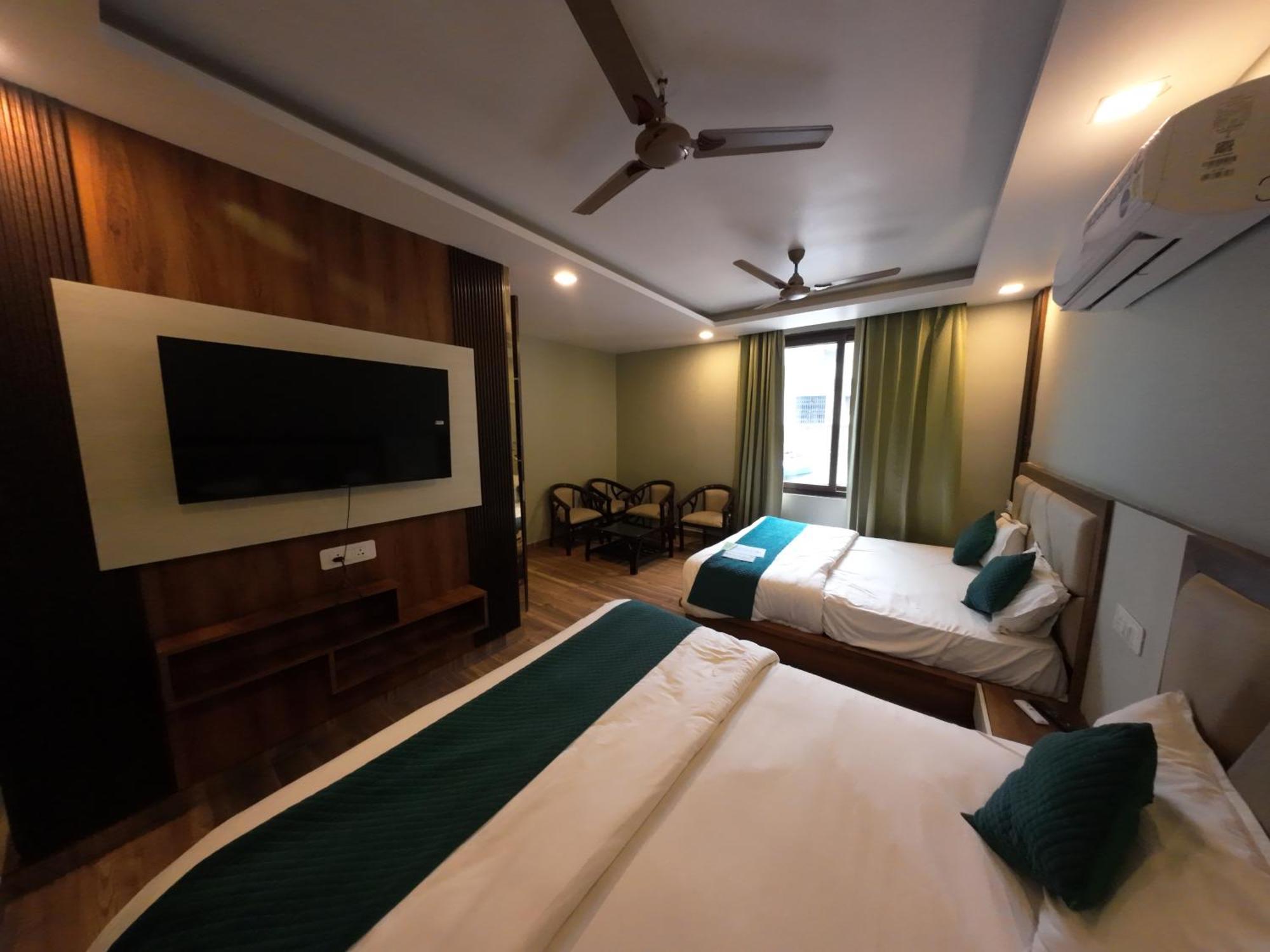 Hotel Hostel Vimal Ganga Risikés Kültér fotó